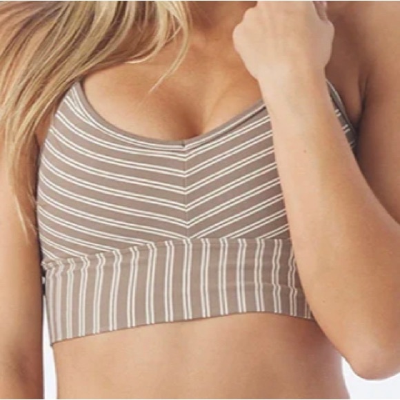 Glyder “Premier” Limitless Movement Sports Bra - Picture 2 of 16